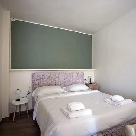 Borgo Dei Nonni - By Lovecomo Semesterbostad Menaggio