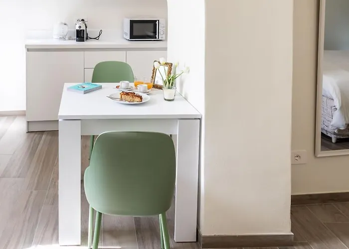 Borgo Dei Nonni - By Lovecomo Дом отдыха *