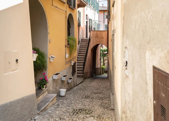 Borgo Dei Nonni - By Lovecomo *