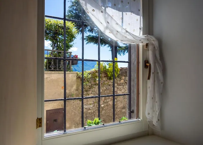 Дом отдыха Borgo Dei Nonni - By Lovecomo Менаджо