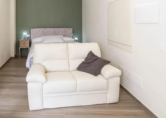 Borgo Dei Nonni - By Lovecomo Nyaraló Menaggio