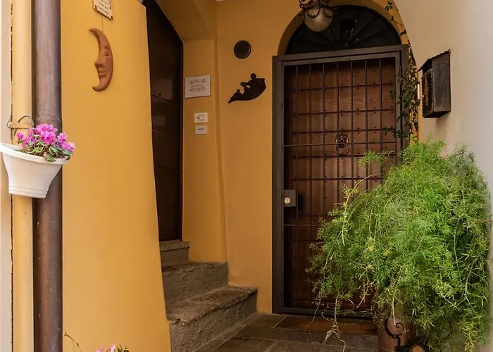 Borgo Dei Nonni - By Lovecomo *